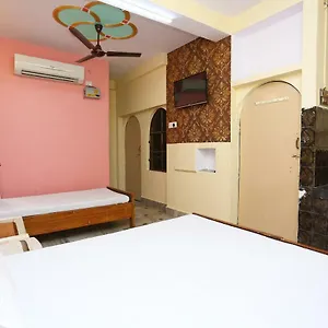 Spot On 45585 Aakash Ganga Hotel
